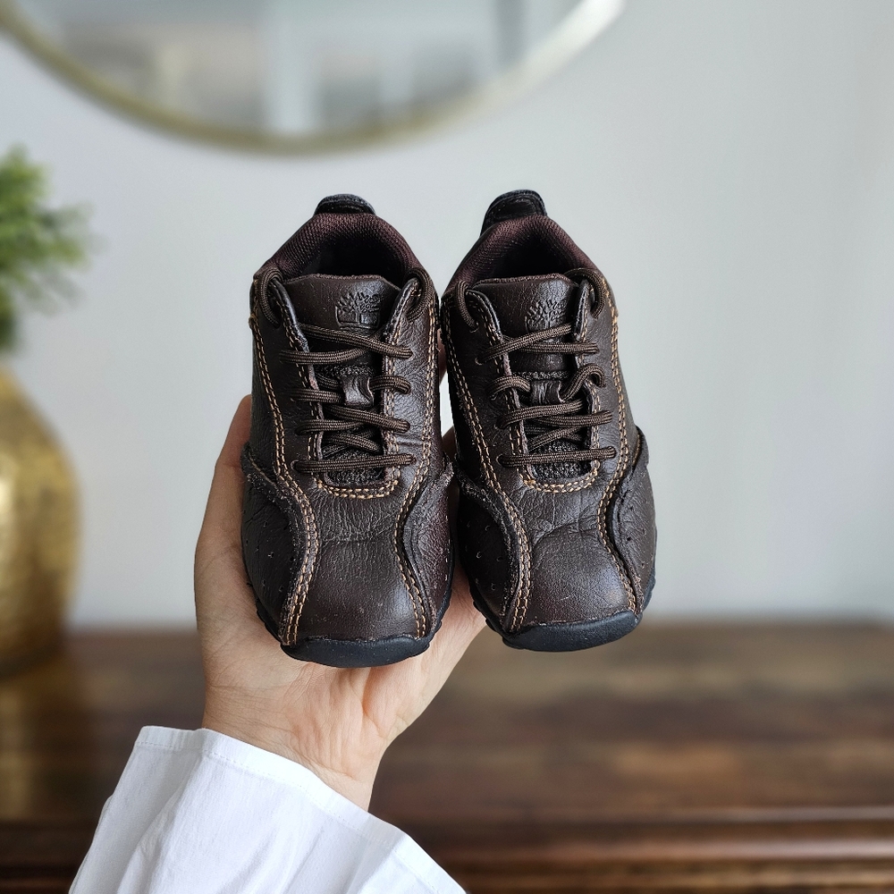 Timberland Brown Genuine Leather Comfort Low Lace Up Sneakers Size 6.5 Toddler